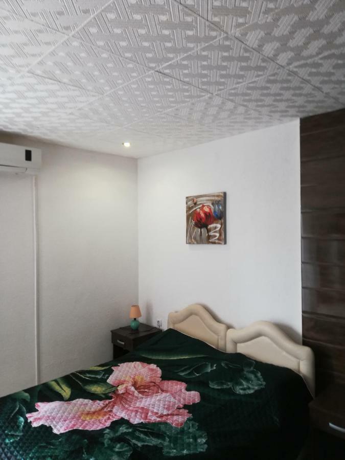 Rooms And Apartments Milana Bar Exterior photo